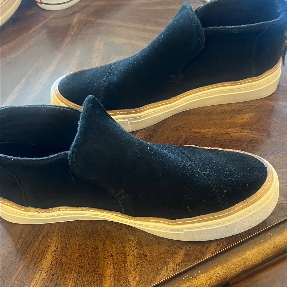 Toms Black and Tan Women Ankle Boots - Picture 5 of 7